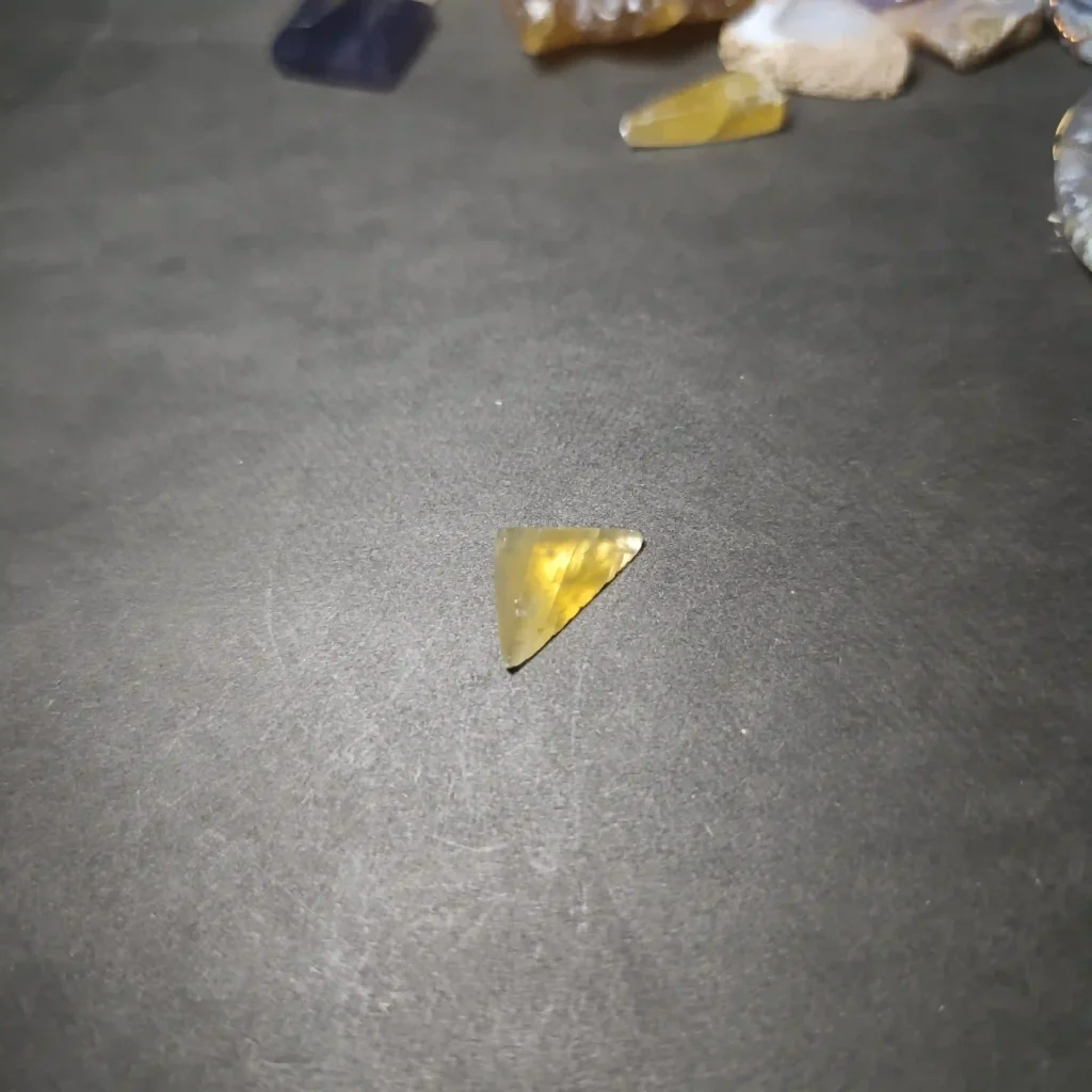 feluorite iran