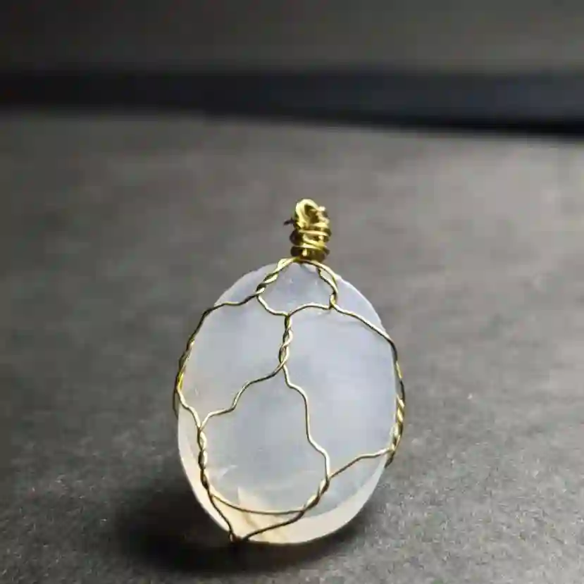 White agate Necklace