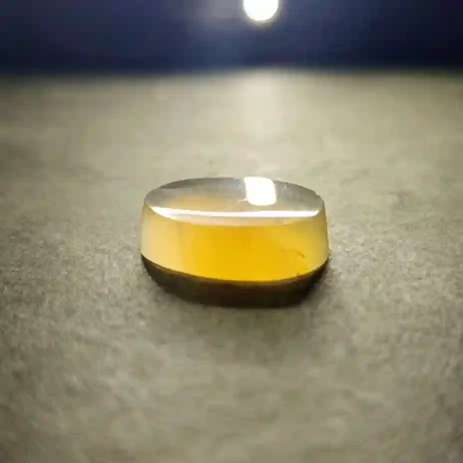 خرید نگین عقیق عسلی سفید درجه 1